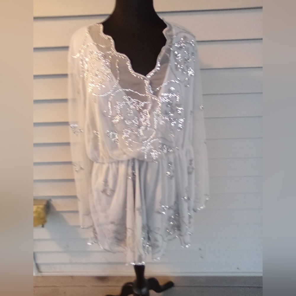 DIVIDED DRESS PRE-OWNED SIZE 20 SPARKLING Elegant White Long Sleeve Dress - Picture 5 of 8